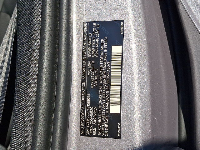 2027 Volvo XC60 Base
