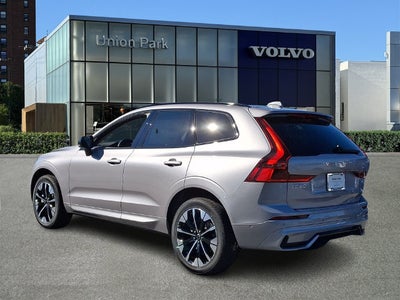 2027 Volvo XC60 Base
