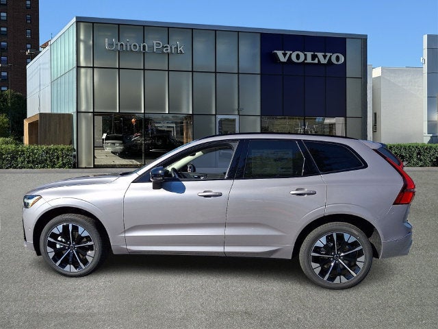 2027 Volvo XC60 Base