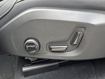2027 Volvo XC60 Base