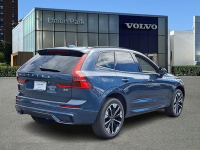 2027 Volvo XC60 Base