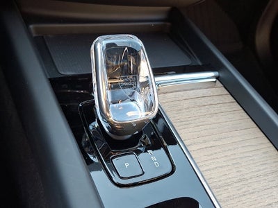 2027 Volvo XC60 Base