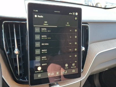 2027 Volvo XC60 Base