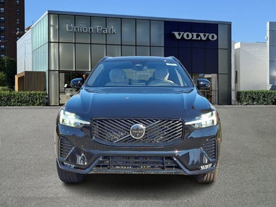 2027 Volvo XC60 Base