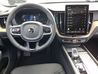 2027 Volvo XC60 B5 Core