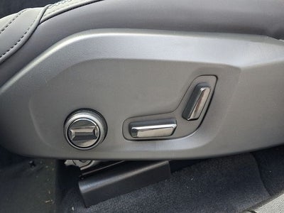 2027 Volvo XC60 B5 Core