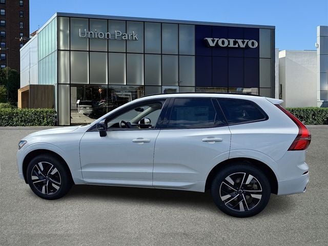 2027 Volvo XC60 B5 Core