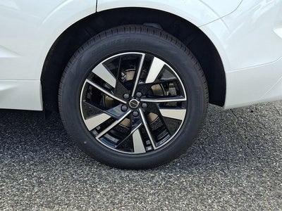 2027 Volvo XC60 B5 Core