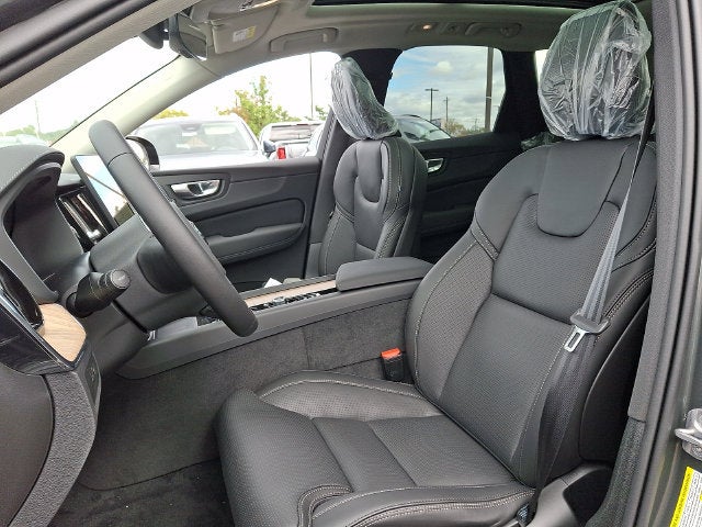 2027 Volvo XC60 B5 Ultra