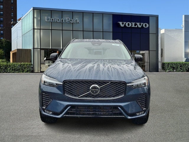 2027 Volvo XC60 B5 Ultra