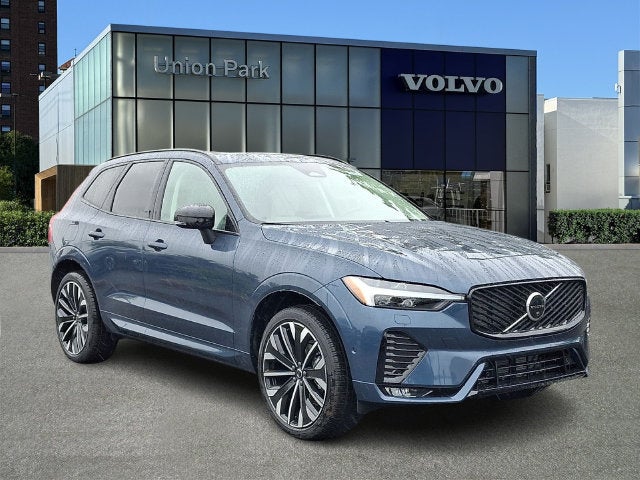 2027 Volvo XC60 B5 Ultra