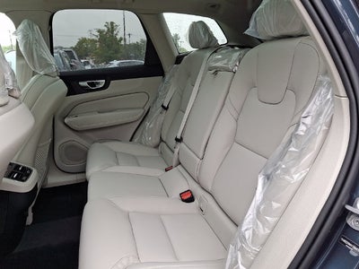 2027 Volvo XC60 B5 Ultra