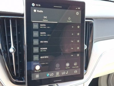 2027 Volvo XC60 Base