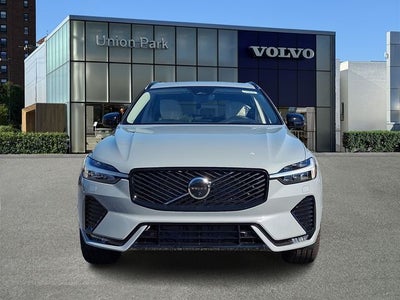 2027 Volvo XC60 Base