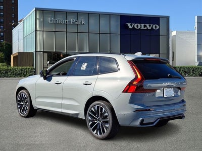 2027 Volvo XC60 Base