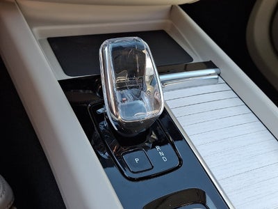 2027 Volvo XC60 B5 Ultra
