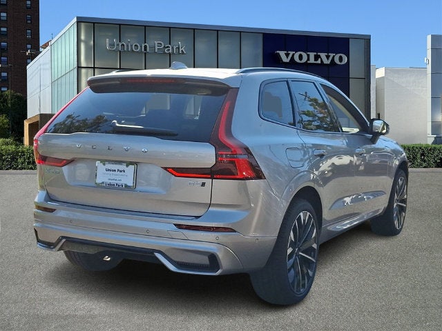 2027 Volvo XC60 B5 Ultra