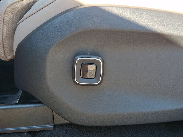 2027 Volvo EX60 Base