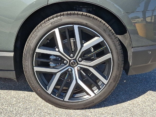2027 Volvo EX60 Base